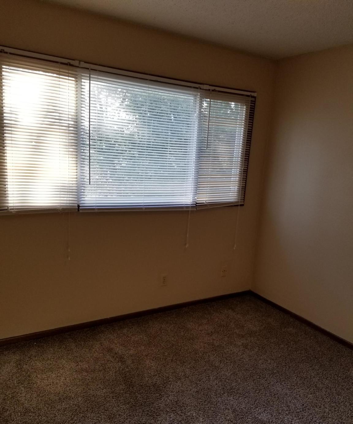 /static/images/house/10337/0eeb4ec11701a92806b49b5e88078a20.jpg