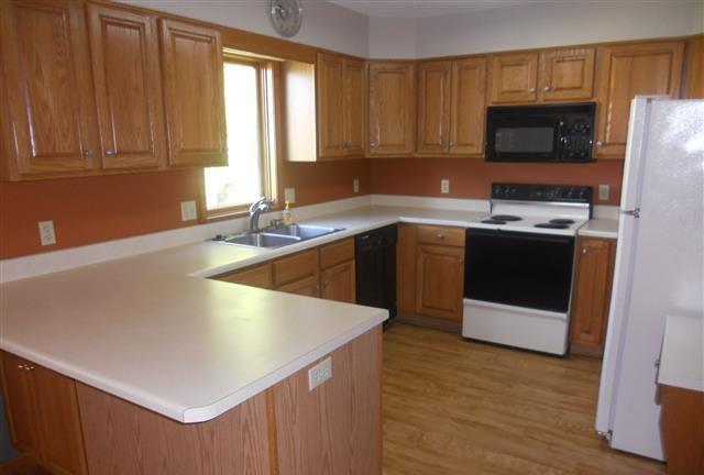 /static/images/house/10356/684b2a7ba072f97cd337947f423fa883.jpg