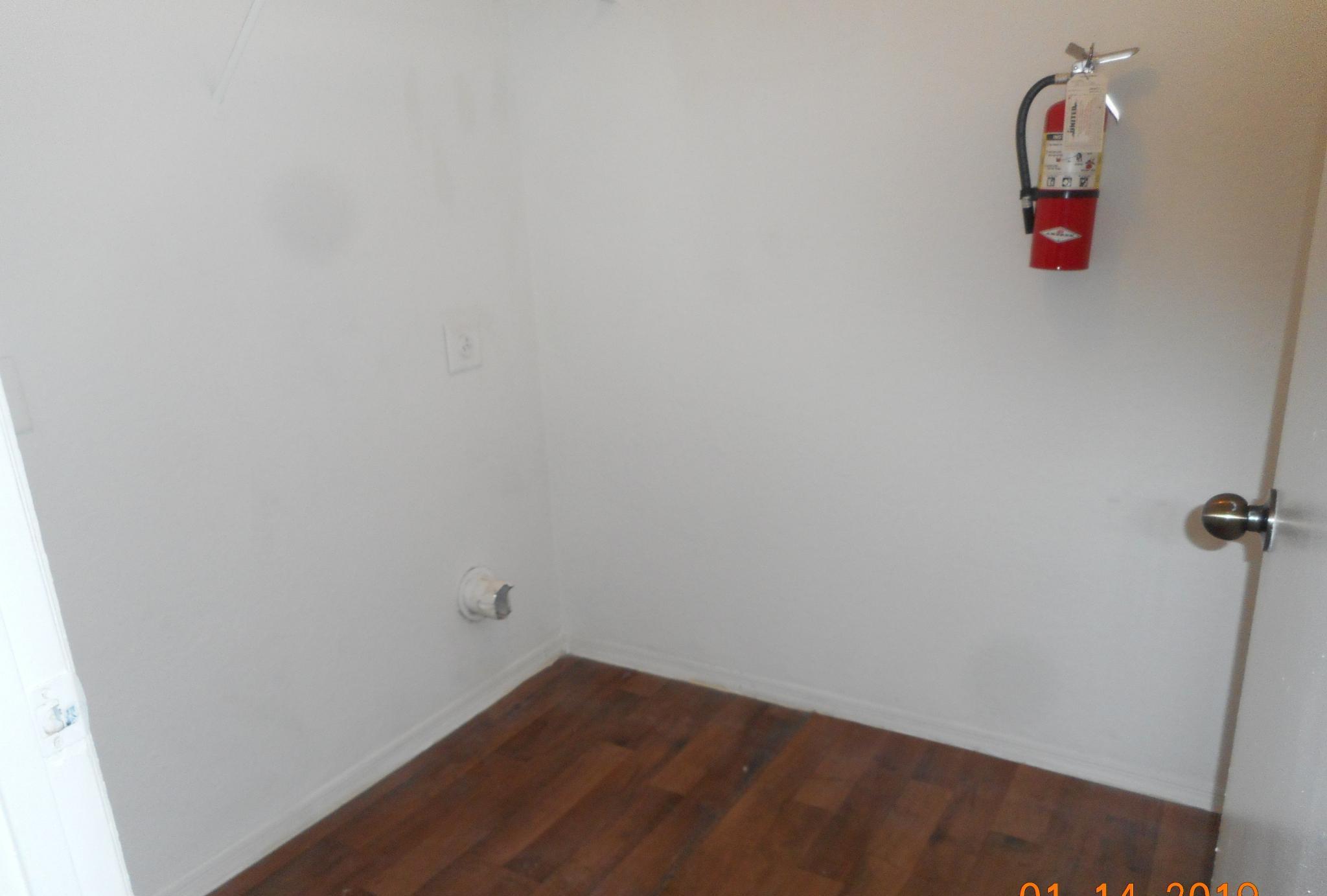 /static/images/house/12016/598a3724541c843bf83d0588d197ee4d.jpg