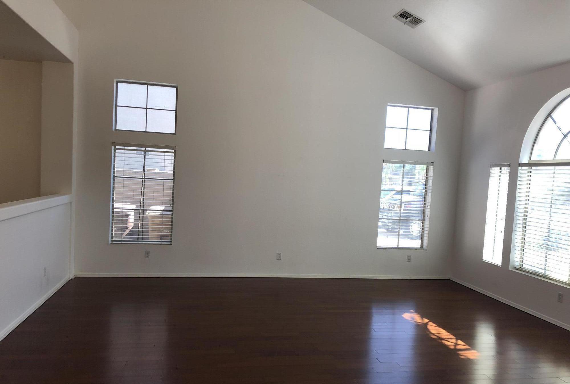 /static/images/house/13526/61ba23fe293dc5d7eafcc49564bec732.jpg