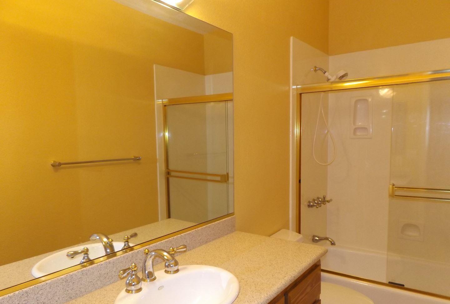/static/images/house/13751/2418162da4c2a8db70b30e71d4caa239.jpg