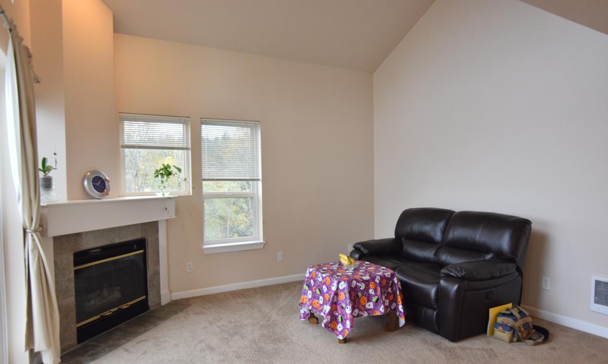 /static/images/house/1815/e15ba40d8e9b1587cad6e93ce8df7d8d.jpg