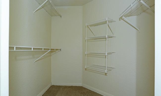 /static/images/house/18536/31e25aac0c26ea6d1a7f7e5a40f117c7.jpg