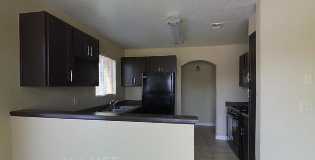 /static/images/house/18536/f2b63aa0f689cdc0b0efd3b08b7a69e2.jpg