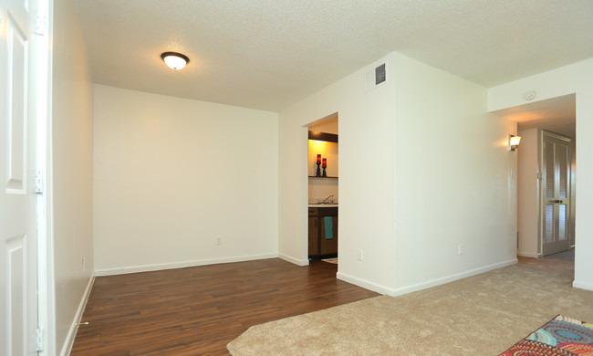 /static/images/house/20700/a1d903f7daf04d037c36a454a051e64f.jpg