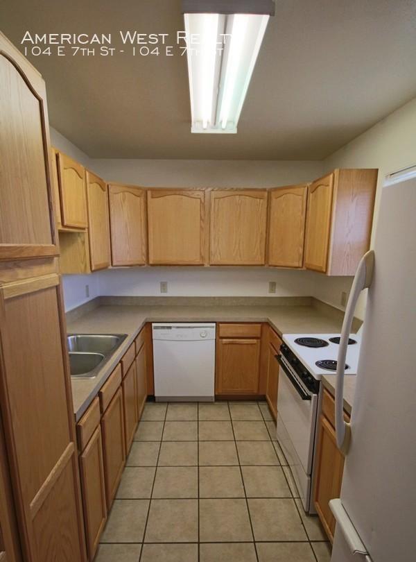 /static/images/house/26379/96b9b79ac876b2cc1c3adcecf286fcaf.jpg
