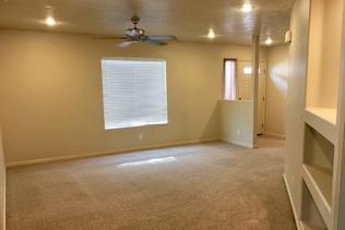 /static/images/house/30296/3d41ac123e4d61aff0a2c98eba014c1a.jpg