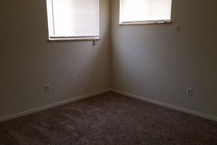 /static/images/house/31829/27ce7a0a7738be26cc1b32d7506e550a.jpg