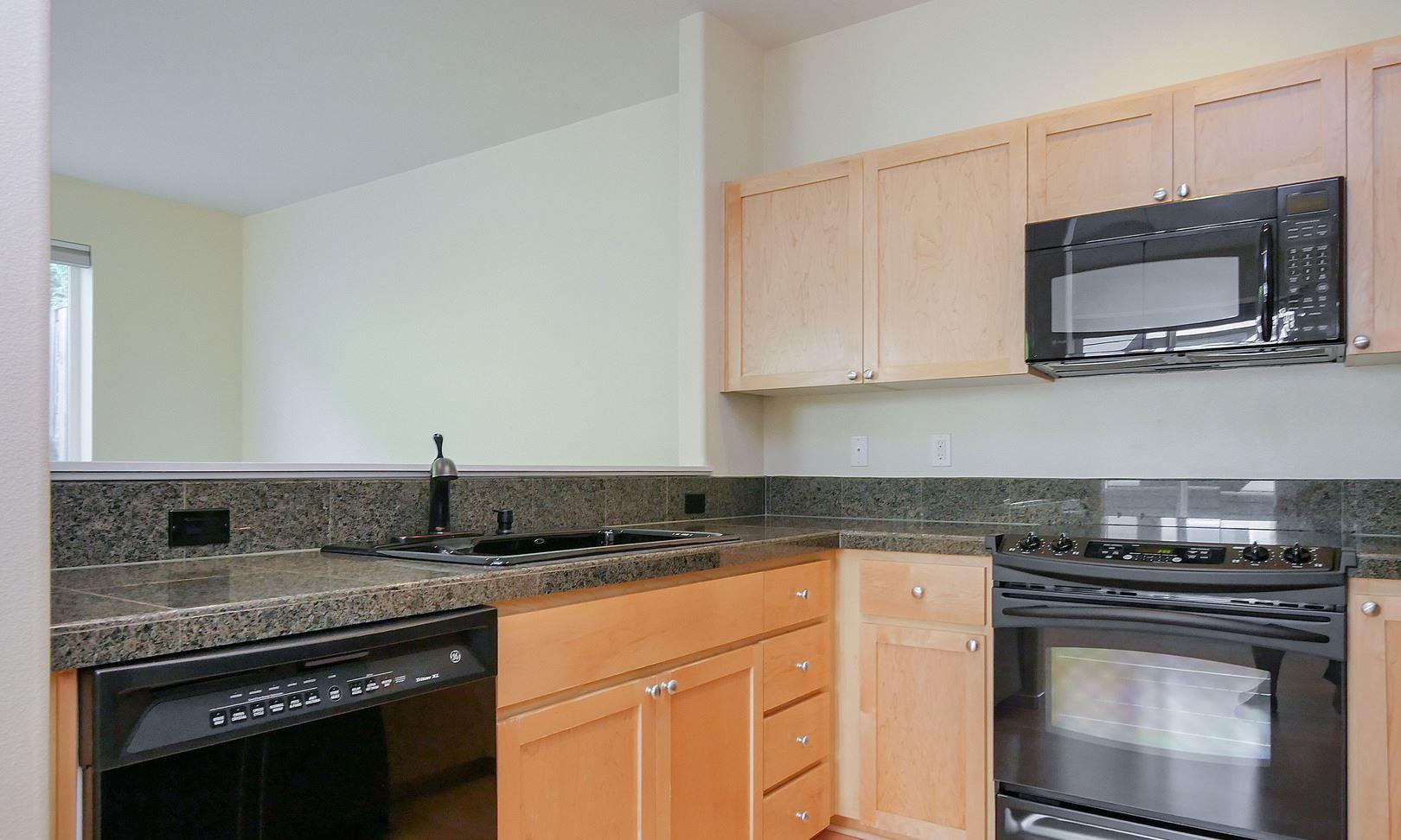 /static/images/house/4102/01f32c88edbb16264177a60e40673284.jpg