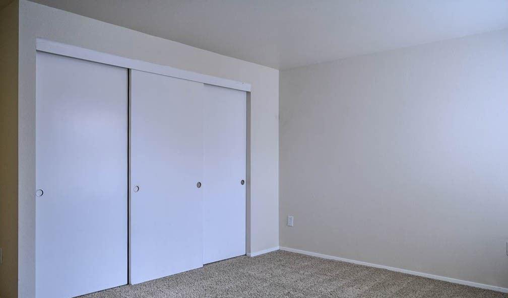 /static/images/house/4477/5b2294e4b0ae81bd4d3fc71303a7a4c9.jpg