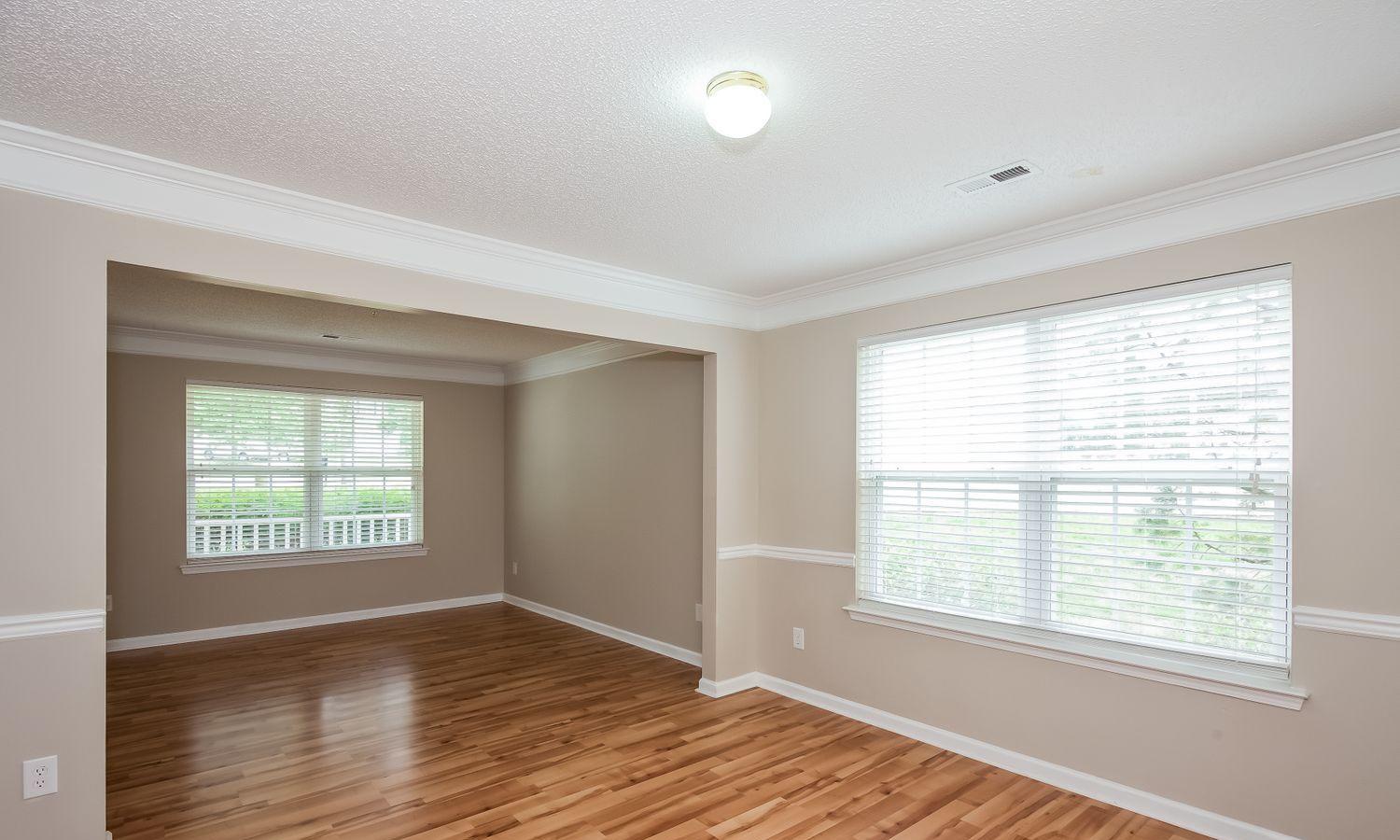 /static/images/house/5398/e5a8ff2d69462050233cd24939d1e47b.jpg