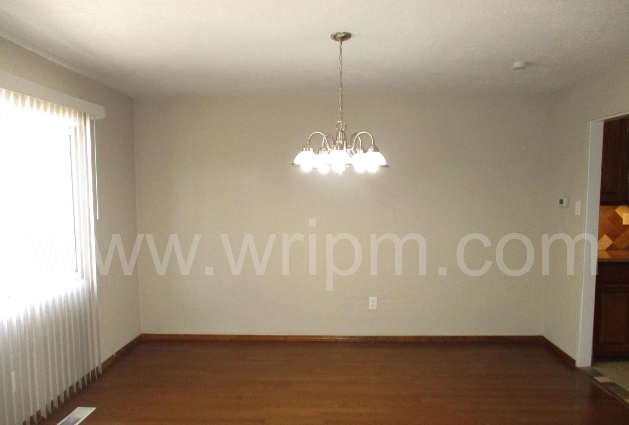 /static/images/house/5947/40e06334d75778a88ba02037c0a42ff3.jpg