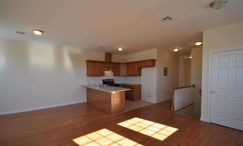 /static/images/house/6309/53c6a17bf4967b02af316db8cb99cb0f.jpg