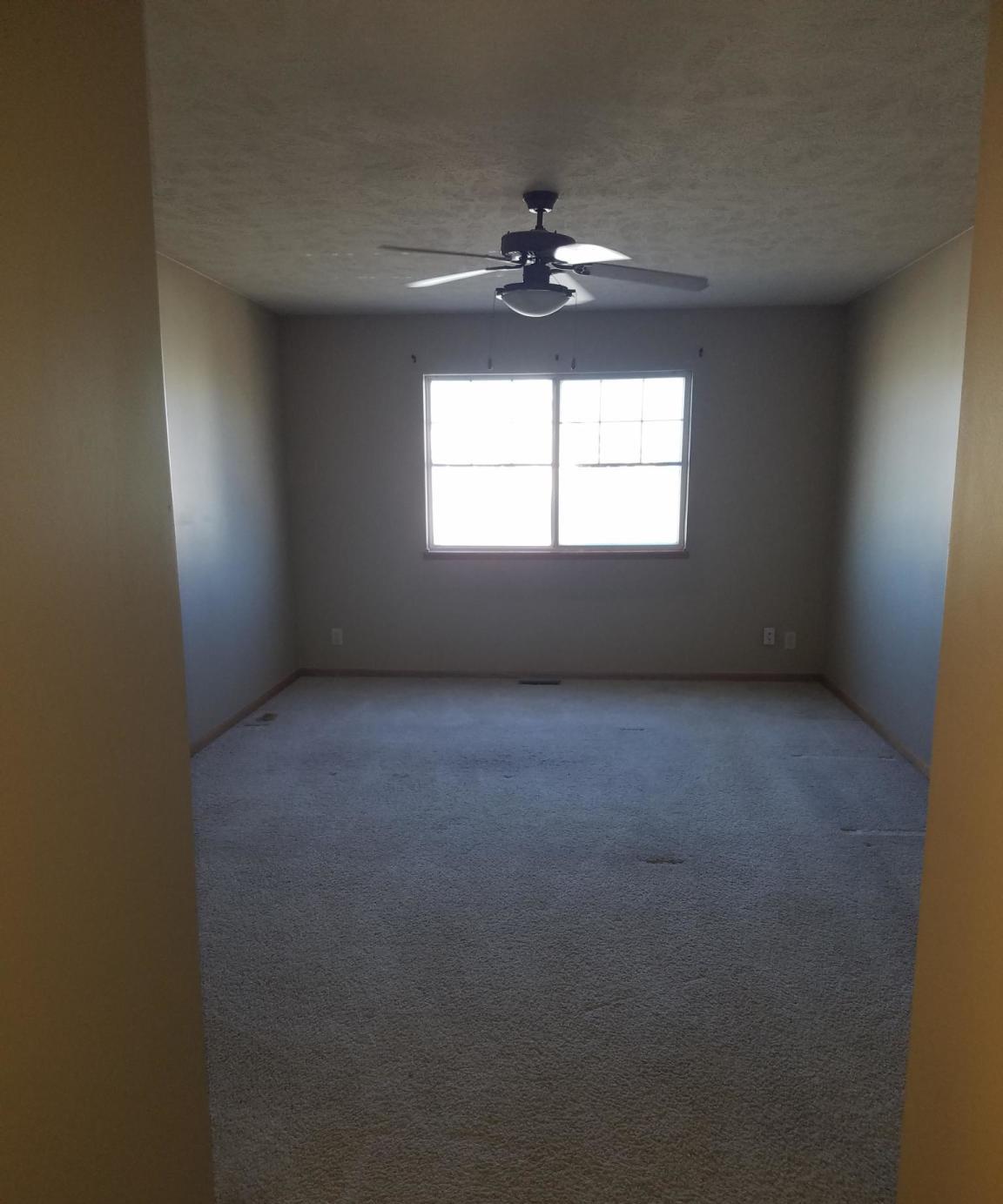 /static/images/house/6866/e0210e81be50711403f9de159bcbedbd.jpg