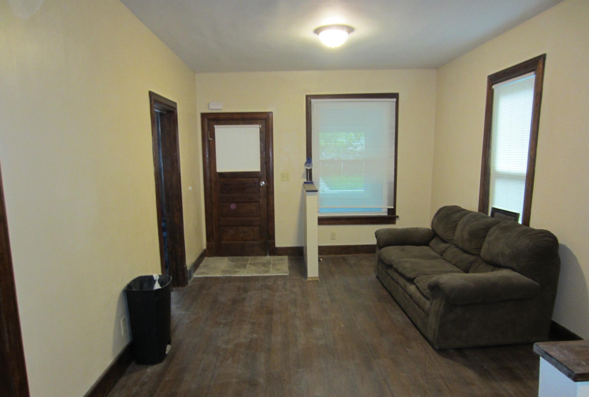 /static/images/house/6867/04e1743bedd1201da4c137d69e011809.jpg