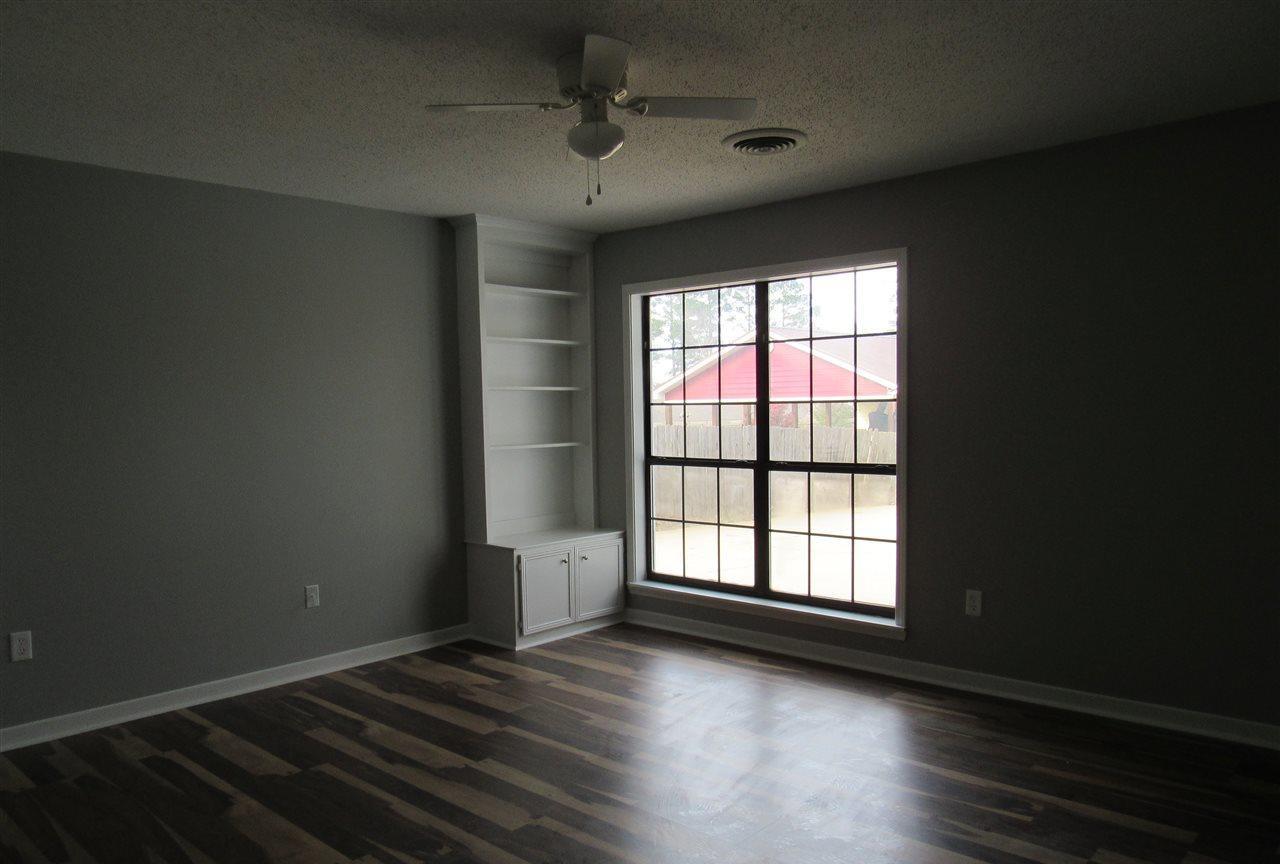 /static/images/house/7947/578acefbb335bedcd8639987bf91c574.jpg