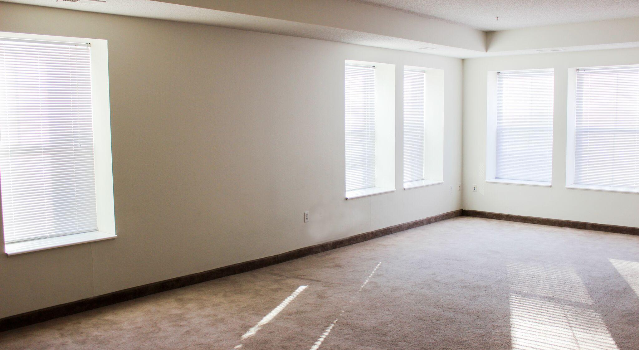 /static/images/house/8452/0eab016719256e322f2c4701bc7f184e.jpg