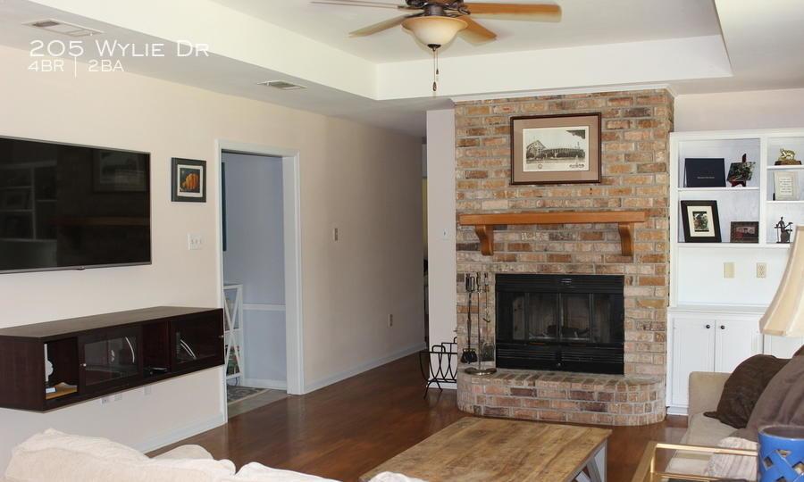 /static/images/house/9369/fb7feddb7a9bc6cdbb94df6ddbe3dde7.jpg