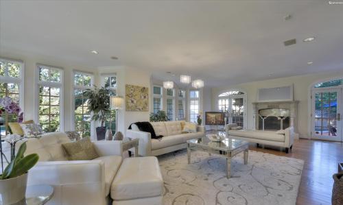 /static/images/house/9741/25c5960e4ff98ca71dd9fff7ab1f99b2.jpg